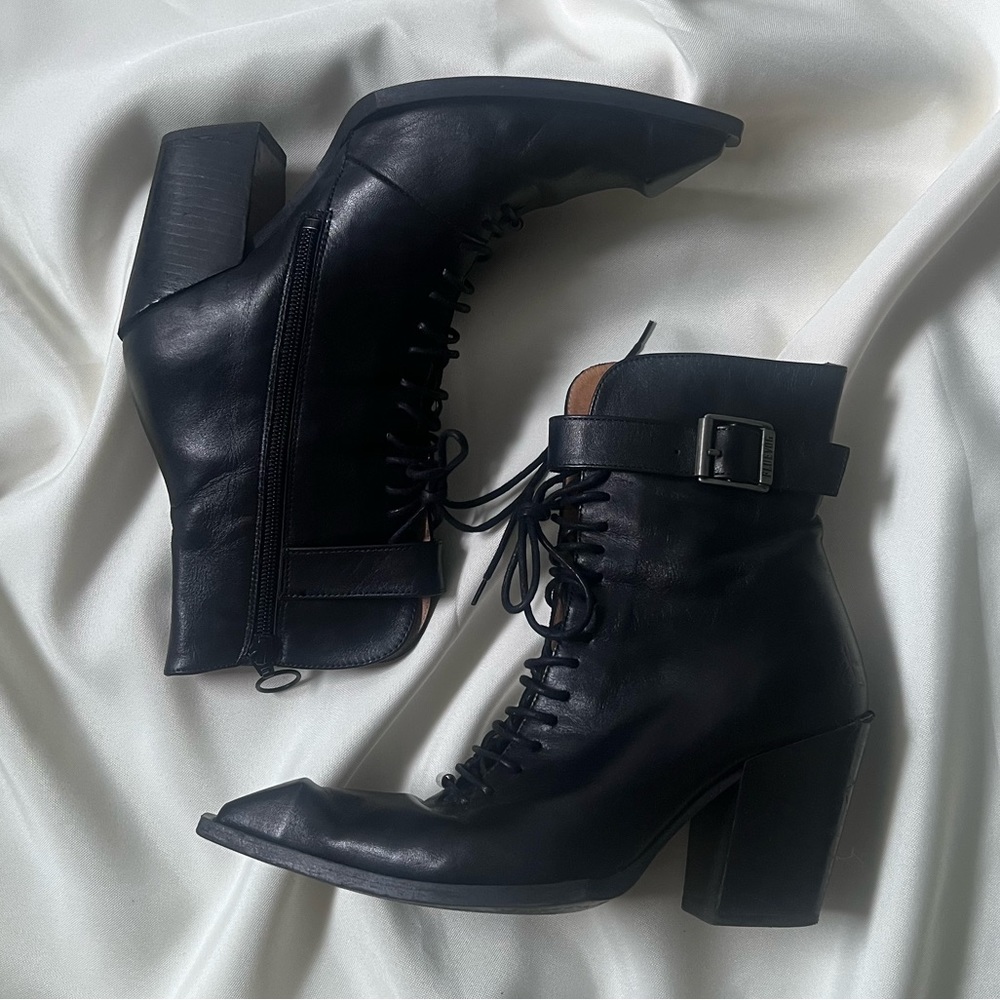 JOHN FLEUVOG CUBIST CUPCAKE BOOTS